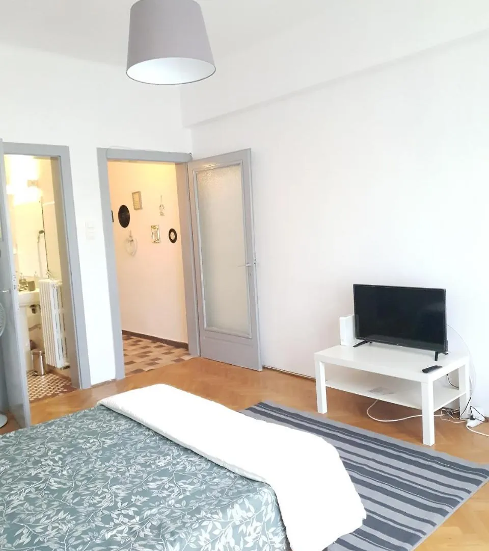Apartment Studio Central Exer V Bucharest